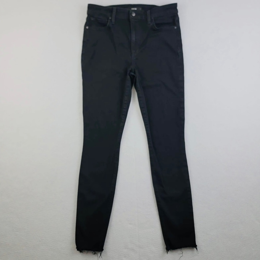 Joe’s Flawless Mid Rise Skinny Jeans (size 24).